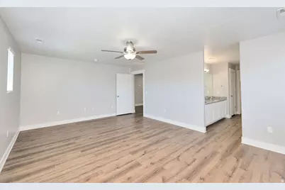3658 S Finch St W, Syracuse, UT 84075 - Photo 15