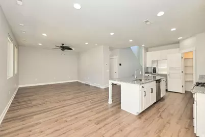 3658 S Finch St W, Syracuse, UT 84075 - Photo 9