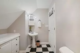 1879 W 1100 N, Pleasant Grove, UT 84062 - Photo 31