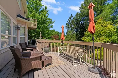 1880 Shadow Valley Dr, Ogden, UT 84403 - Photo 37