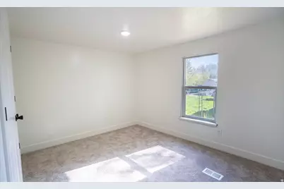 1216 W 600 S, Vernal, UT 84078 - Photo 27