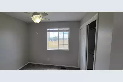 1217 E 3025 N, Layton, UT 84040 - Photo 9