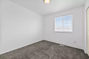702 W McKellar St N, Tooele, UT 84074 - Photo 17