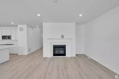 2065 E Burger St #1247, Lake Point, UT 84074 - Photo 23