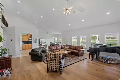 1207 S 2035 W, Lehi, UT 84043 - Photo 7