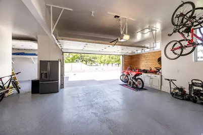 6267 W Freedom Hill Way, Herriman, UT 84096 - Photo 35