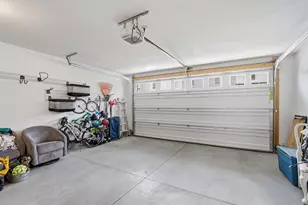 2806 N Fighting Falcon St, Layton, UT 84040 - Photo 5
