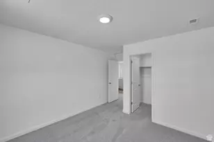 2041 E Burger St, Lake Point, UT 84074 - Photo 19