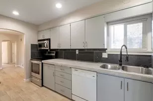 243 W 400 N, Orem, UT 84057 - Photo 9