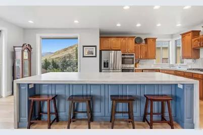 1647 E Wylie Ln S, Draper, UT 84020 - Photo 13