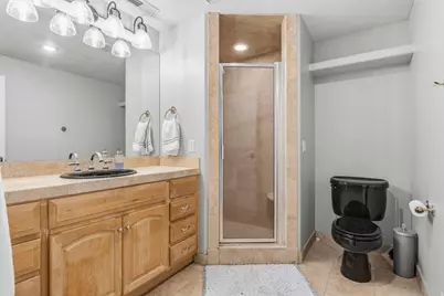 1647 E Wylie Ln S, Draper, UT 84020 - Photo 47