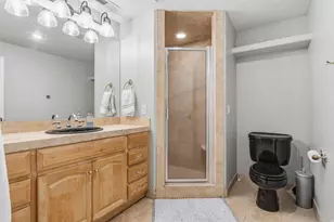 1647 E Wylie Ln S, Draper, UT 84020 - Photo 47