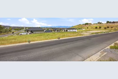 14087 S 7300 W, Herriman, UT 84096 - Photo 11