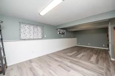 463 W 2125 N, Harrisville, UT 84414 - Photo 11