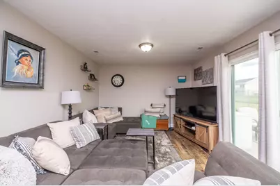463 W 2125 N, Harrisville, UT 84414 - Photo 13