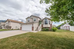 463 W 2125 N, Harrisville, UT 84414 - Photo 1