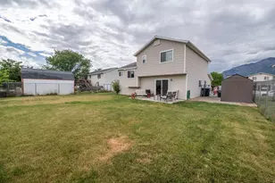 463 W 2125 N, Harrisville, UT 84414 - Photo 19