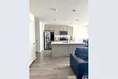 639 W Parker Pl, Grantsville, UT 84029 - Photo 5