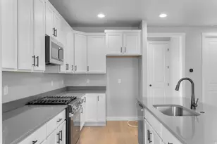 11339 S Offshore Wy, South Jordan, UT 84009 - Photo 11