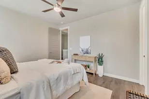 9553 S Alane Hollow Rd W, West Jordan, UT 84081 - Photo 11