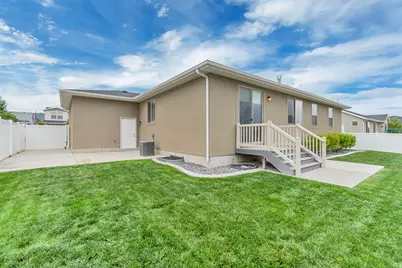 9553 S Alane Hollow Rd W, West Jordan, UT 84081 - Photo 31