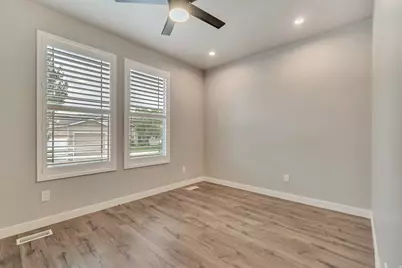 9553 S Alane Hollow Rd W, West Jordan, UT 84081 - Photo 15