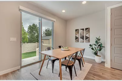 9553 S Alane Hollow Rd W, West Jordan, UT 84081 - Photo 7