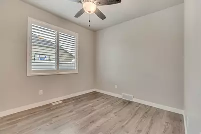 9553 S Alane Hollow Rd W, West Jordan, UT 84081 - Photo 17