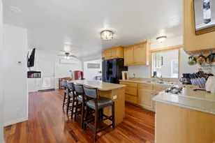 934 N 400 E, Lehi, UT 84043 - Photo 11