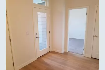 601 E Glenpoint Ct, Stansbury Park, UT 84074 - Photo 5