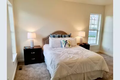 601 E Glenpoint Ct, Stansbury Park, UT 84074 - Photo 9