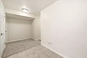 319 N 330 E, Orem, UT 84057 - Photo 31