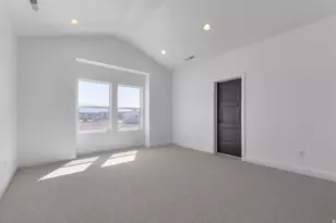 611 N Briarwood Ln, Lindon, UT 84042 - Photo 17