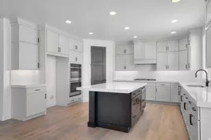 611 N Briarwood Ln, Lindon, UT 84042 - Photo 13