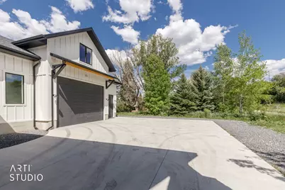 1188 S Old Trappers Loop Rd, Huntsville, UT 84317 - Photo 15