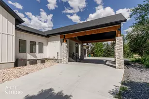 1188 S Old Trappers Loop Rd, Huntsville, UT 84317 - Photo 13