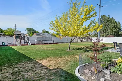 1508 W Brigadoon Park Dr, West Jordan, UT 84088 - Photo 37