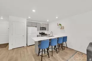 1112 E Quarterdeck Way, Saratoga Springs, UT 84045 - Photo 9
