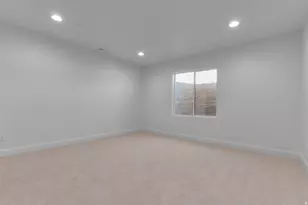 461 W Smt Ln, Kaysville, UT 84037 - Photo 29