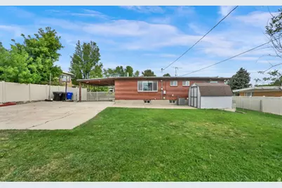 447 E 550 S, Bountiful, UT 84010 - Photo 19