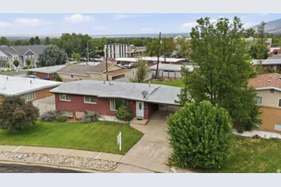 447 E 550 S, Bountiful, UT 84010 - Photo 29