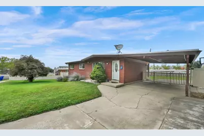 447 E 550 S, Bountiful, UT 84010 - Photo 3