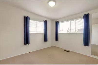 447 E 550 S, Bountiful, UT 84010 - Photo 7