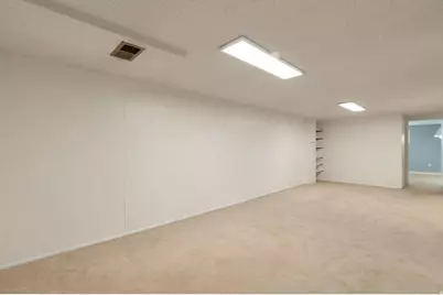 447 E 550 S, Bountiful, UT 84010 - Photo 23
