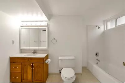 447 E 550 S, Bountiful, UT 84010 - Photo 17