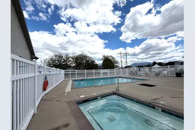 4602 S Hathaway Dr E, Roy, UT 84067 - Photo 45