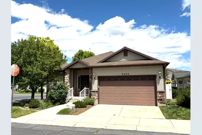 4602 S Hathaway Dr E, Roy, UT 84067 - Photo 3