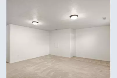 4602 S Hathaway Dr E, Roy, UT 84067 - Photo 39