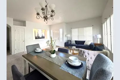 4602 S Hathaway Dr E, Roy, UT 84067 - Photo 7