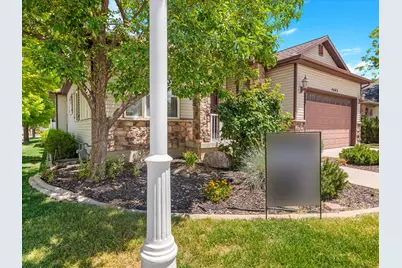 4602 S Hathaway Dr E, Roy, UT 84067 - Photo 43